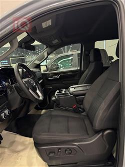 GMC Sierra